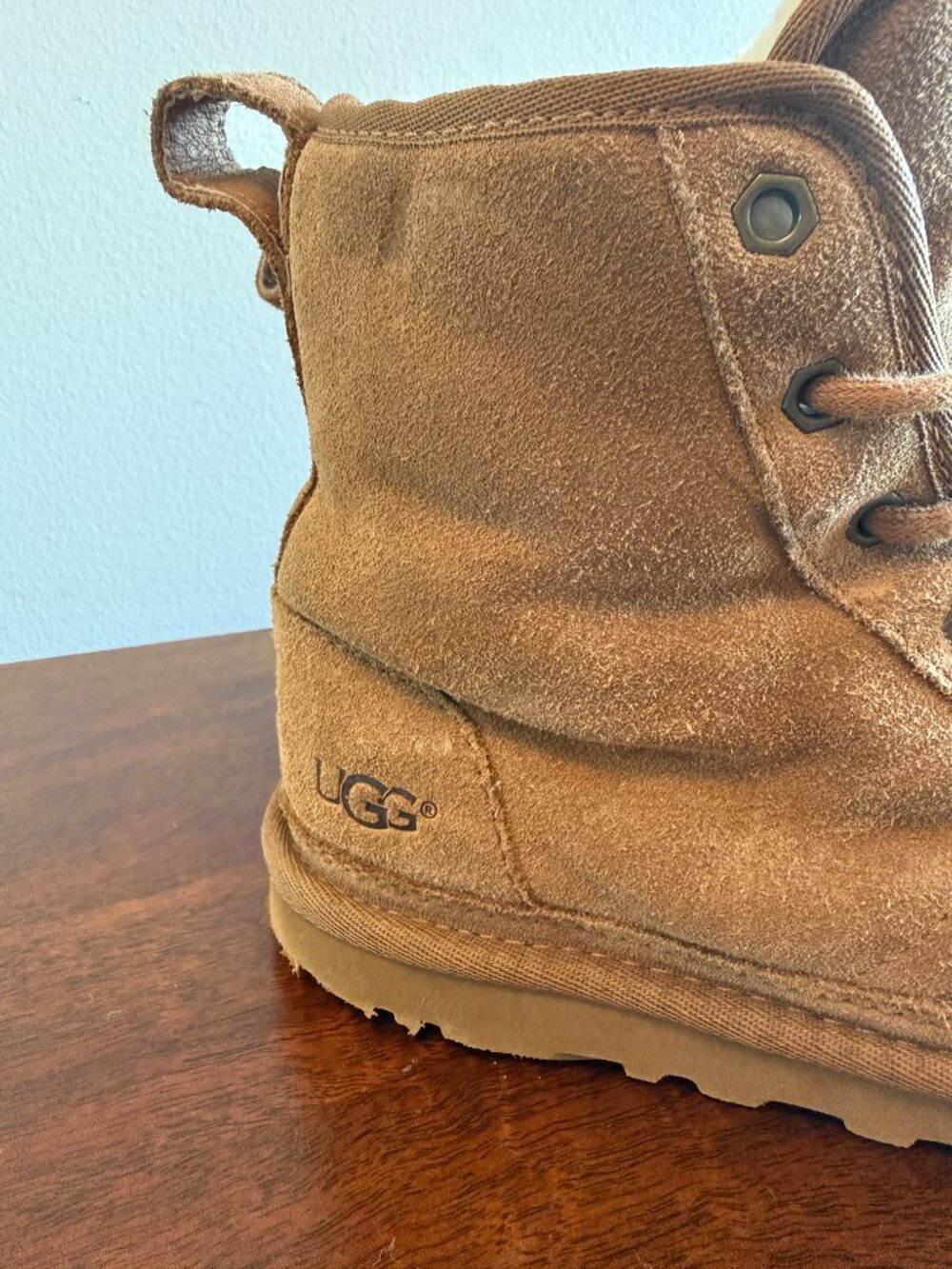 UGG Neumel Boots Men's Size 6 Chestnut Tan Suede Chukka Boots - Picture 3 of 7